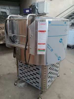 300 Lt Vertical Type Milk Cooling Tank - 2