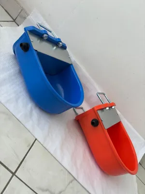 Plastic Animal Drinker With Float Valve and Galvanized Lid - 2